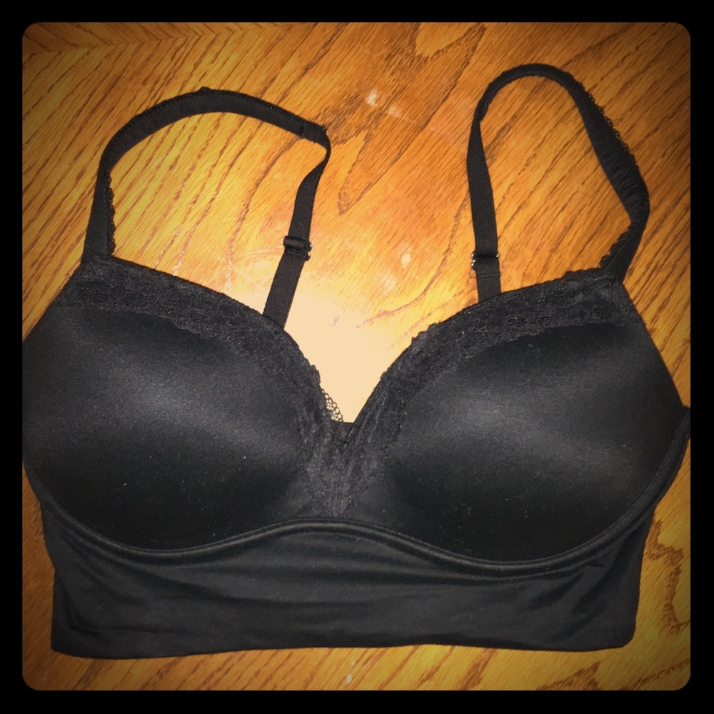 Victoria’s Secret Padded No-Wire Bra 34D
